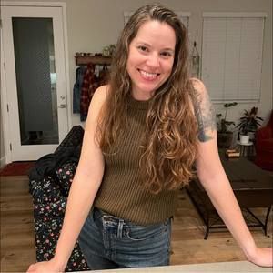 Meet your Posher, Mollie